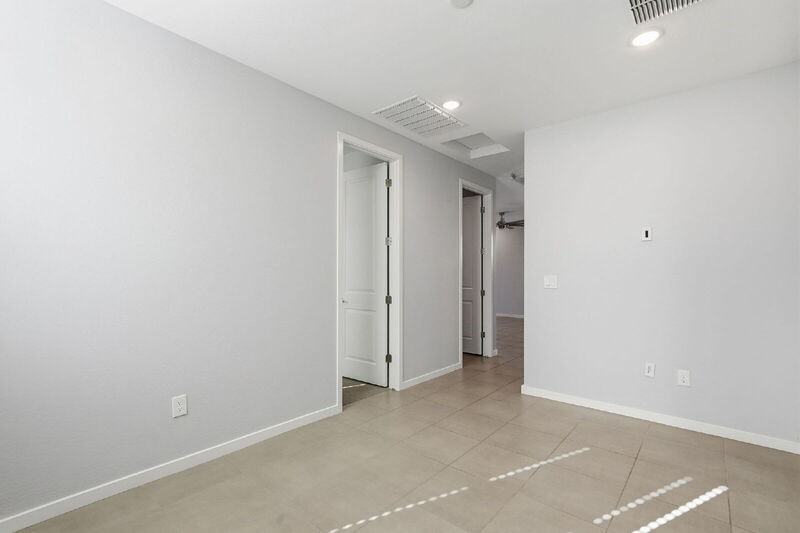 4535 W Hunter Trl - Photo 3 of 40