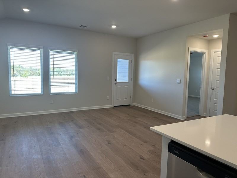 12537 Northwest 142Nd Street - Photo 5 of 18