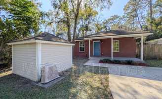 featured image of 7938 Pipit Ave