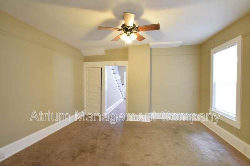 206 W Wisconsin Ave #A - Photo 4 of 13