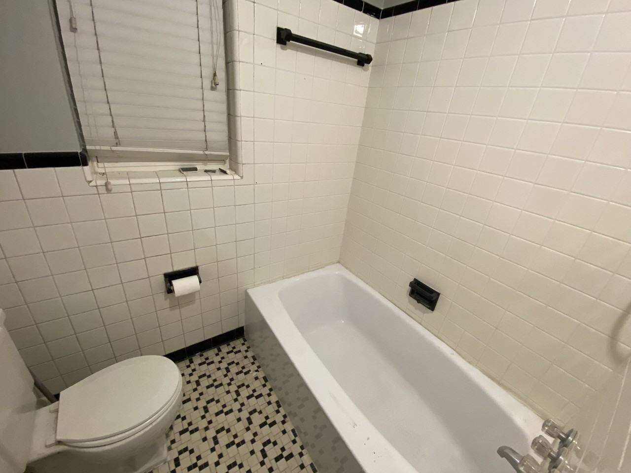 403 North Wilba Road - Photo 4 of 6