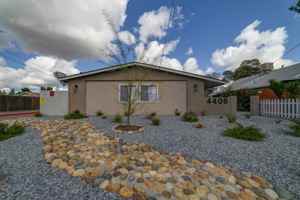 featured image of 4406 W Myrtle Ave