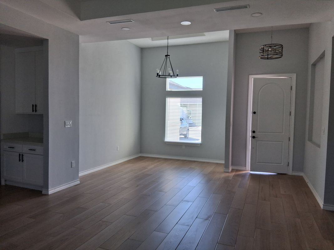 5517 Mica St - Photo 5 of 27