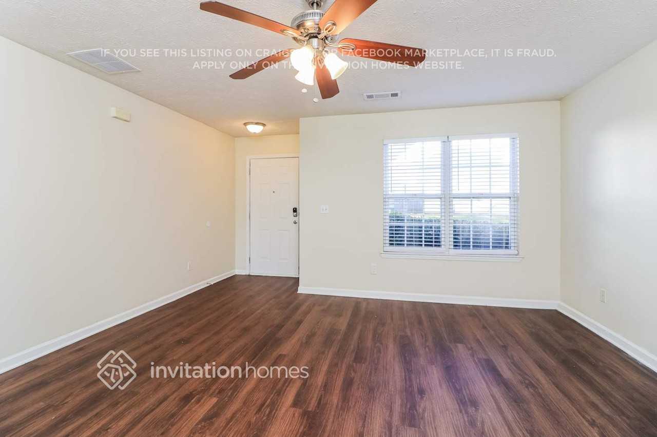 66 Springbottom Dr - Photo 5 of 18