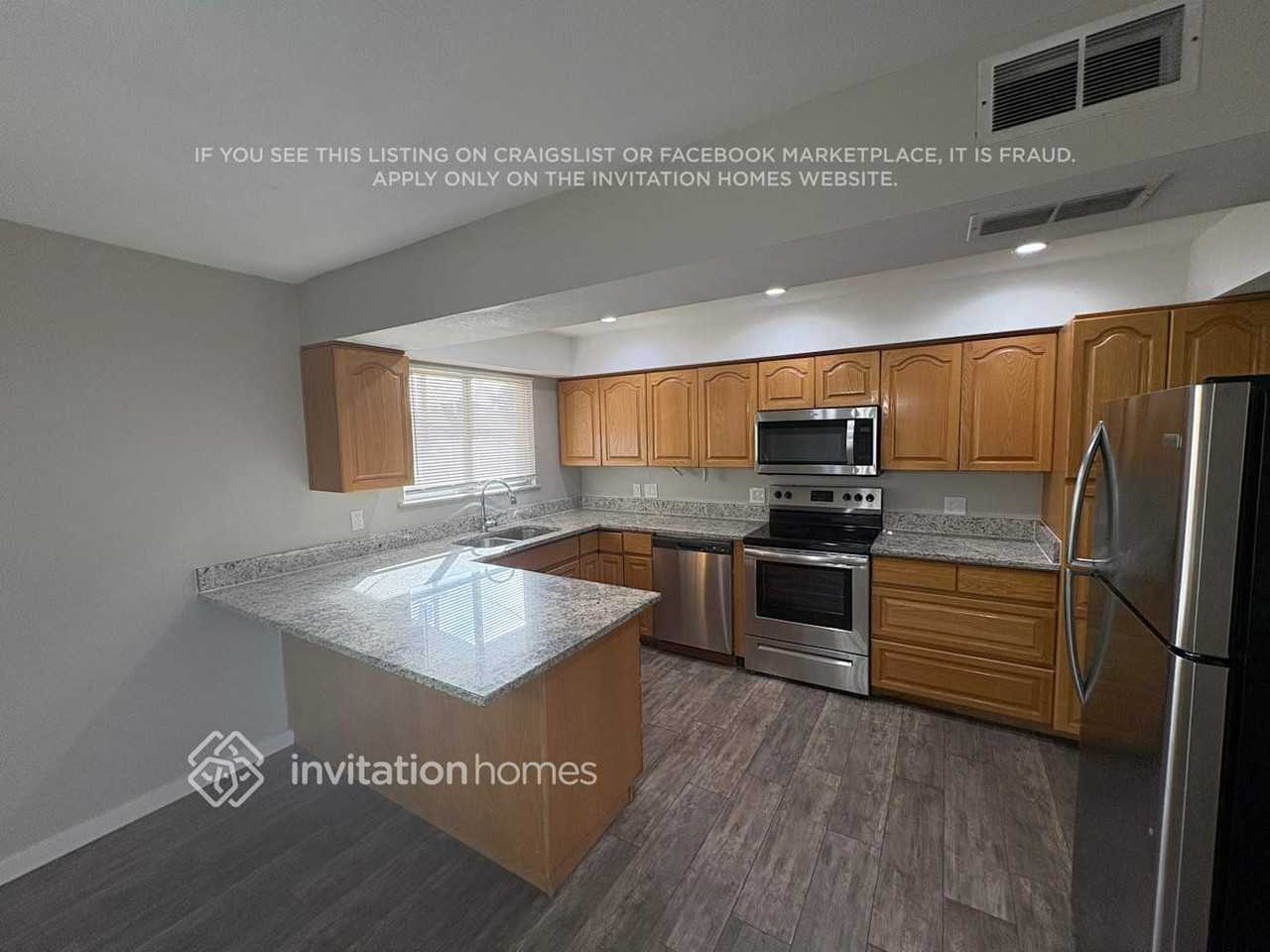 7539 W Indianola Ave - Photo 5 of 14