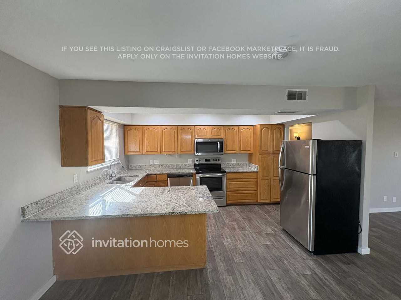 7539 W Indianola Ave - Photo 6 of 14