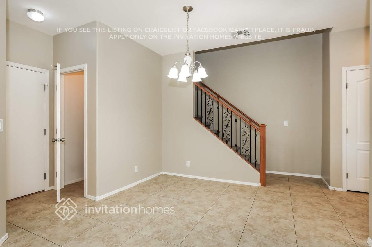 13509 N 87th Ln - Photo 7 of 18