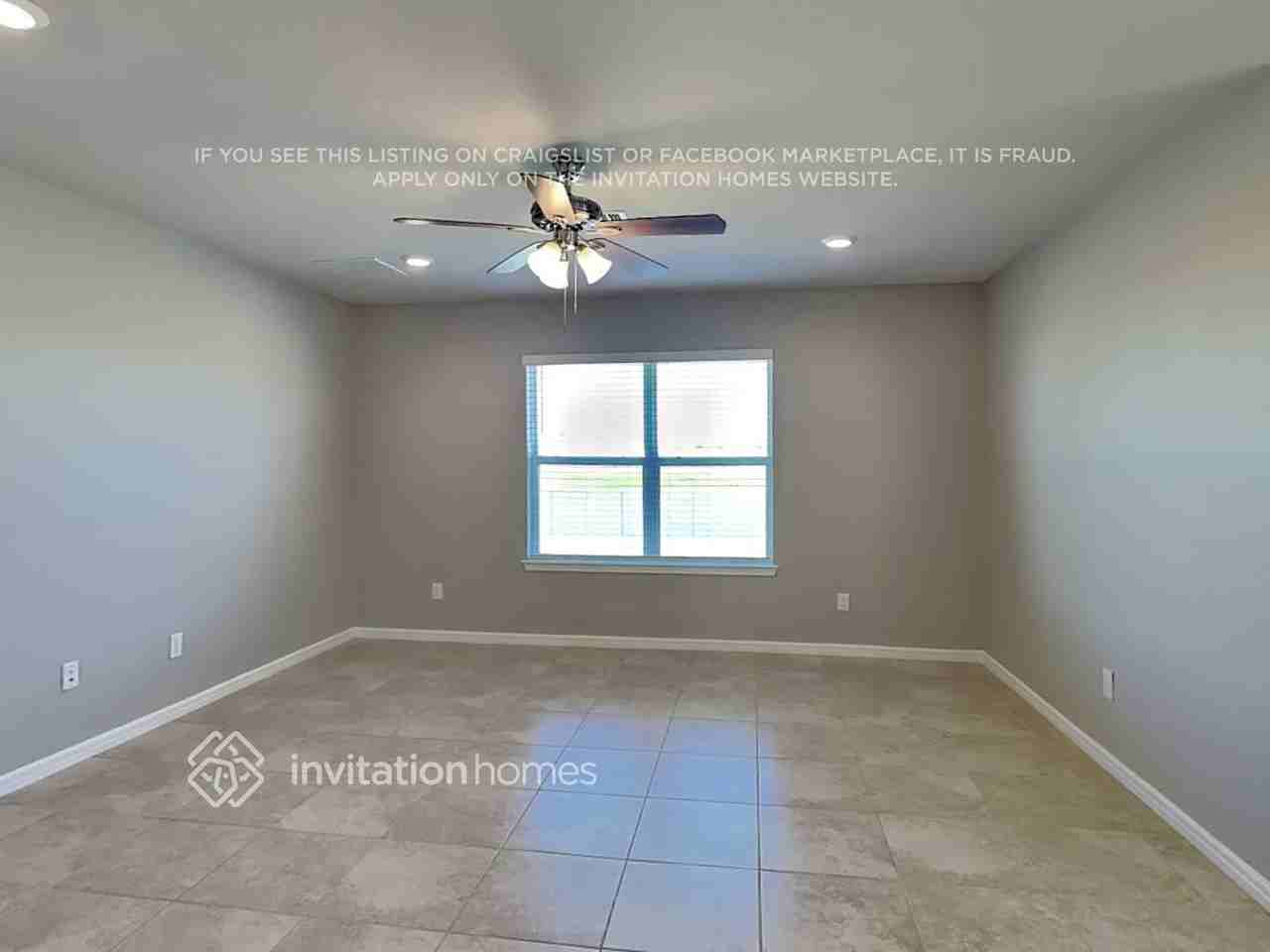 8316 Reef Bay Cv - Photo 3 of 18