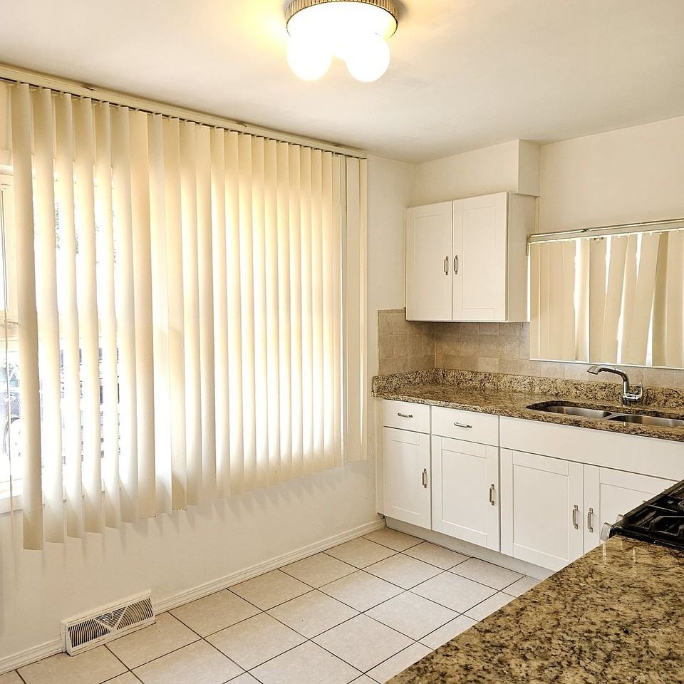 2816 Stafford Dr #NA - Photo 2 of 10