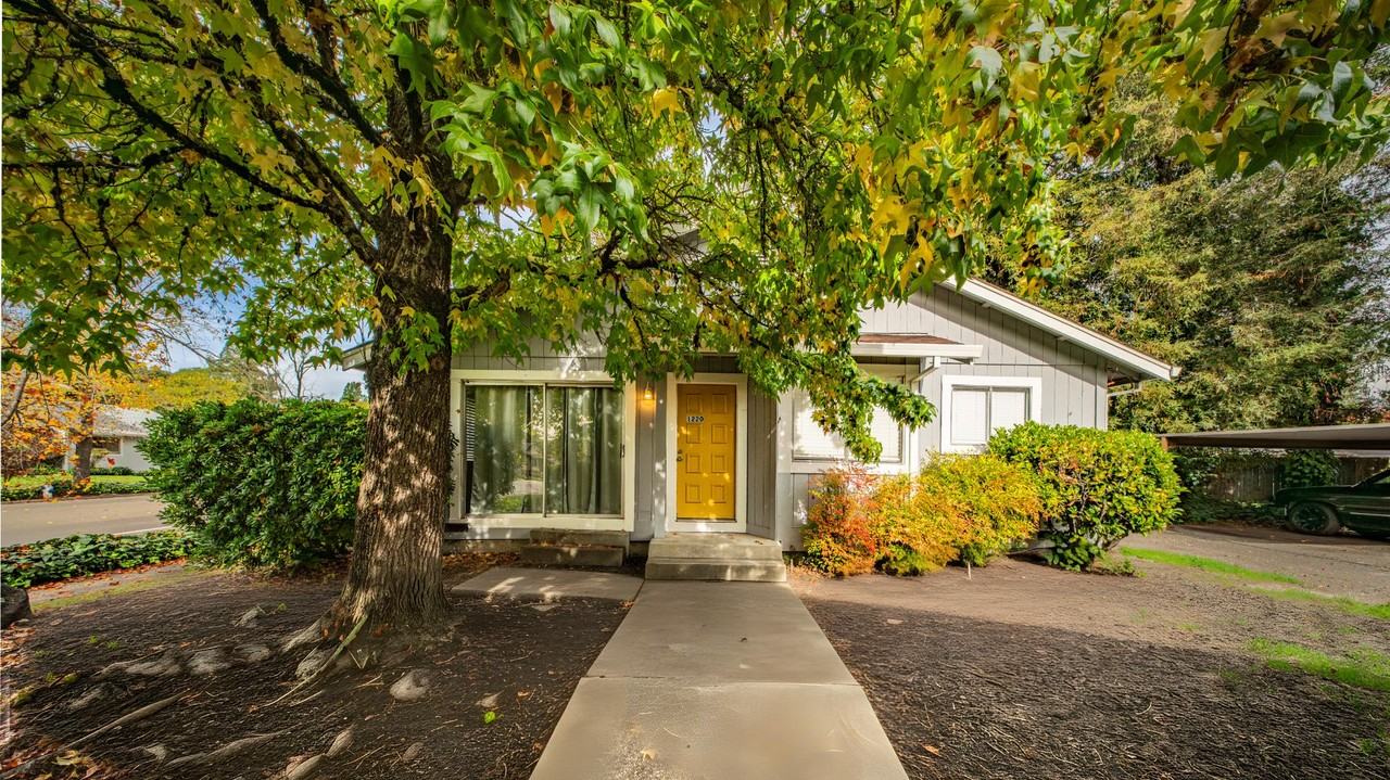 1220 Mission Blvd - Photo 2 of 20