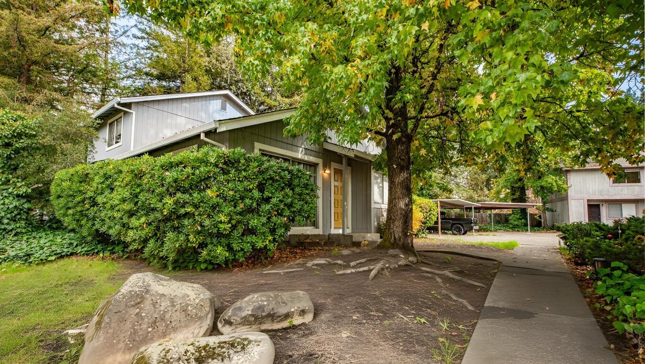 1220 Mission Blvd - Photo 5 of 20