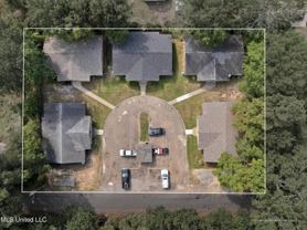 714 N 29th Ave - Photo 1 of 1