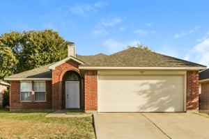 featured image of 327 Tioga Drive