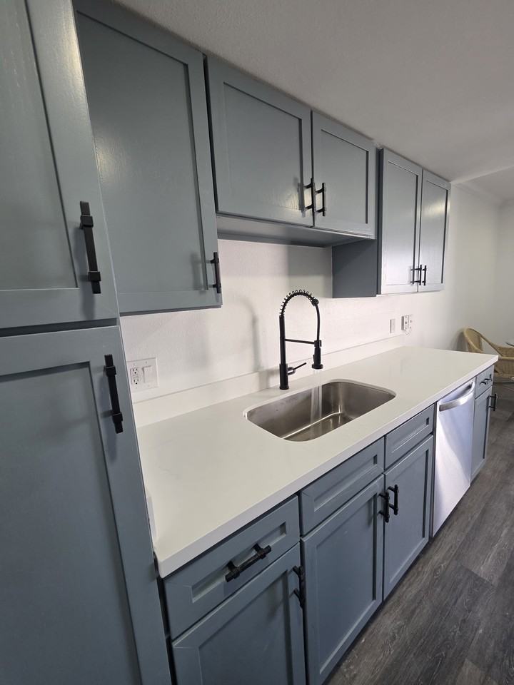 1244 Harbor Drive #216 - Photo 4 of 12