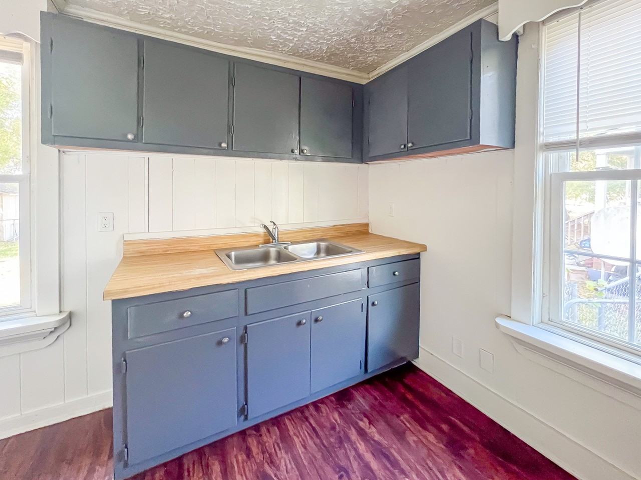 142 Windsor Ave #NA - Photo 6 of 20