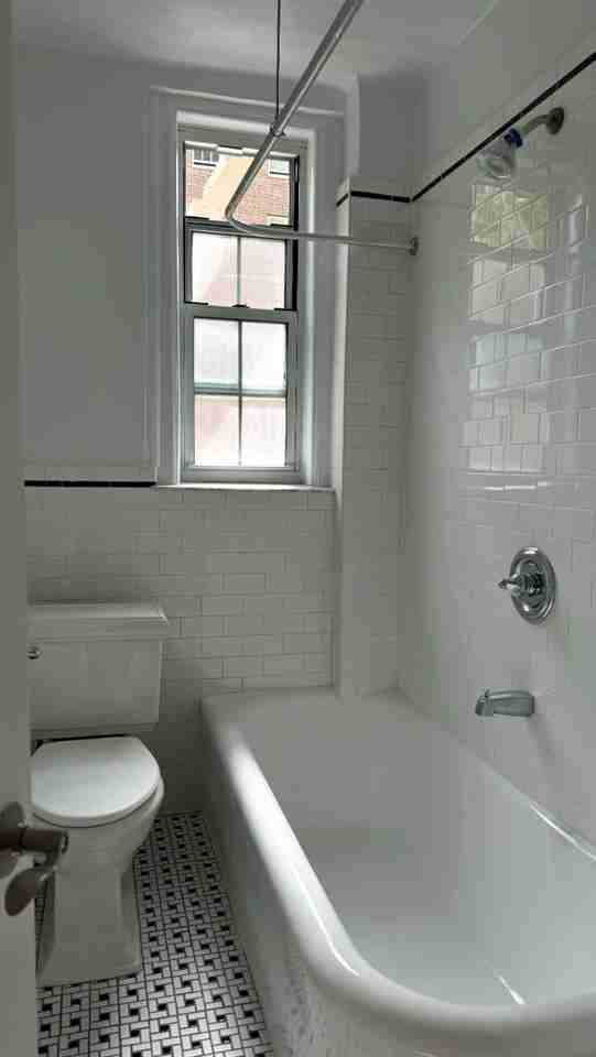 W 13th St #59 - Photo 3 of 4