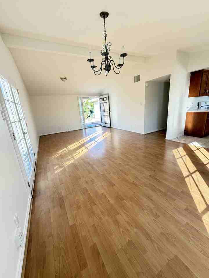 20622 Archwood Street - Photo 2 of 21