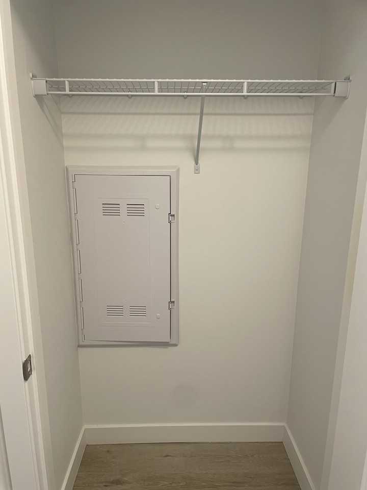 461 Green Road #203 - Photo 4 of 15