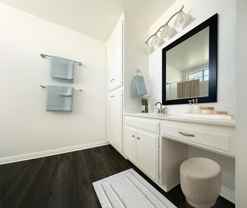 6841 Whitsett Ave - Photo 1 of 1