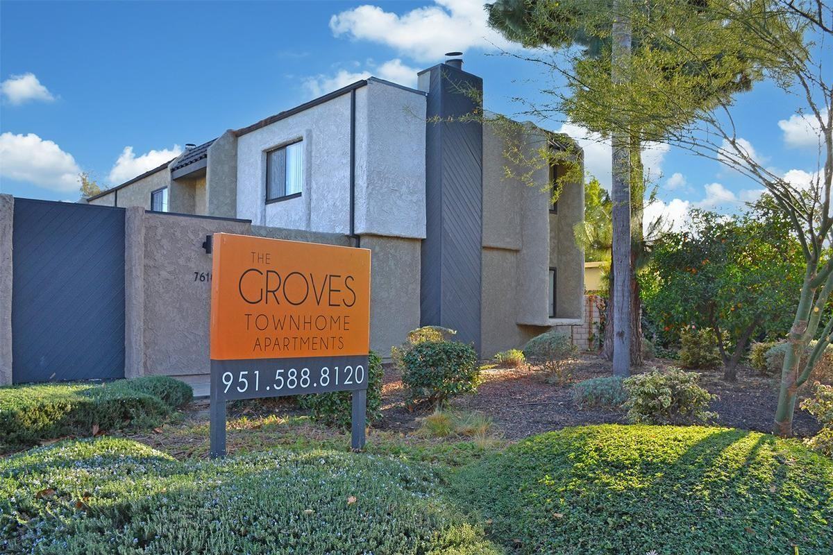 7594 Magnolia Ave - Photo 3 of 13