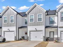 featured image of 1042 Linsmore Ave