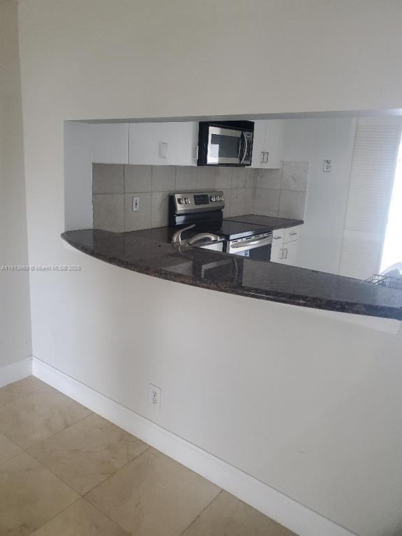 16645 Hemingway Drive