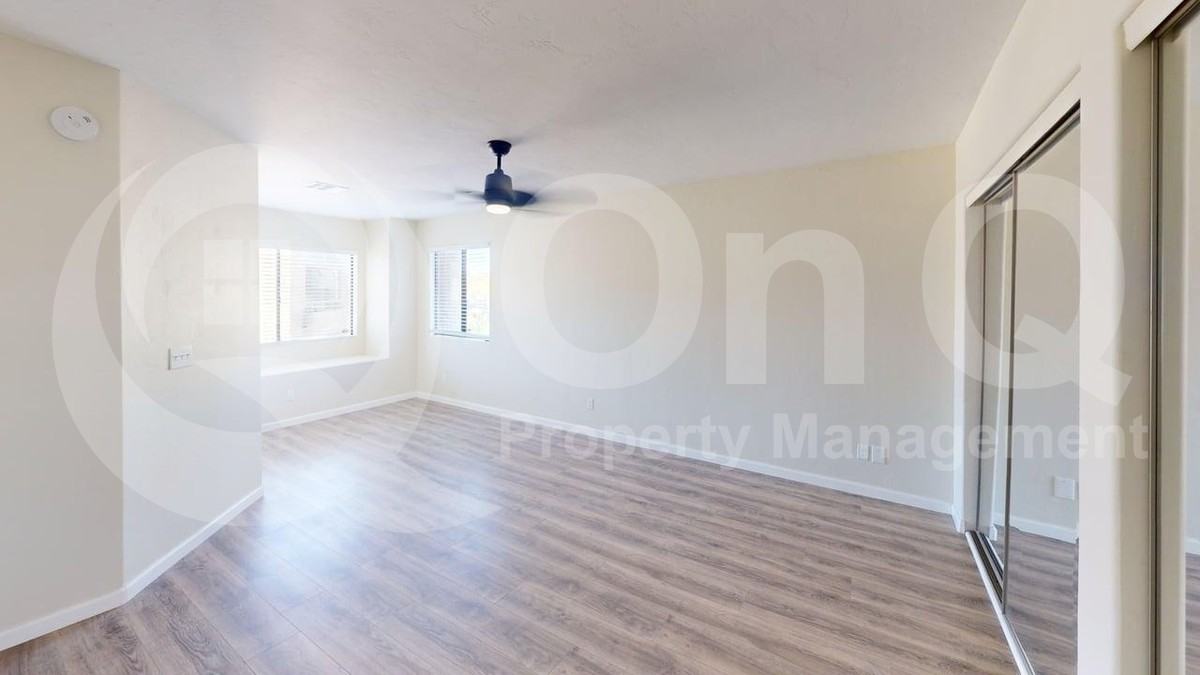 4040 N Weimer Pl #4 - Photo 6 of 22