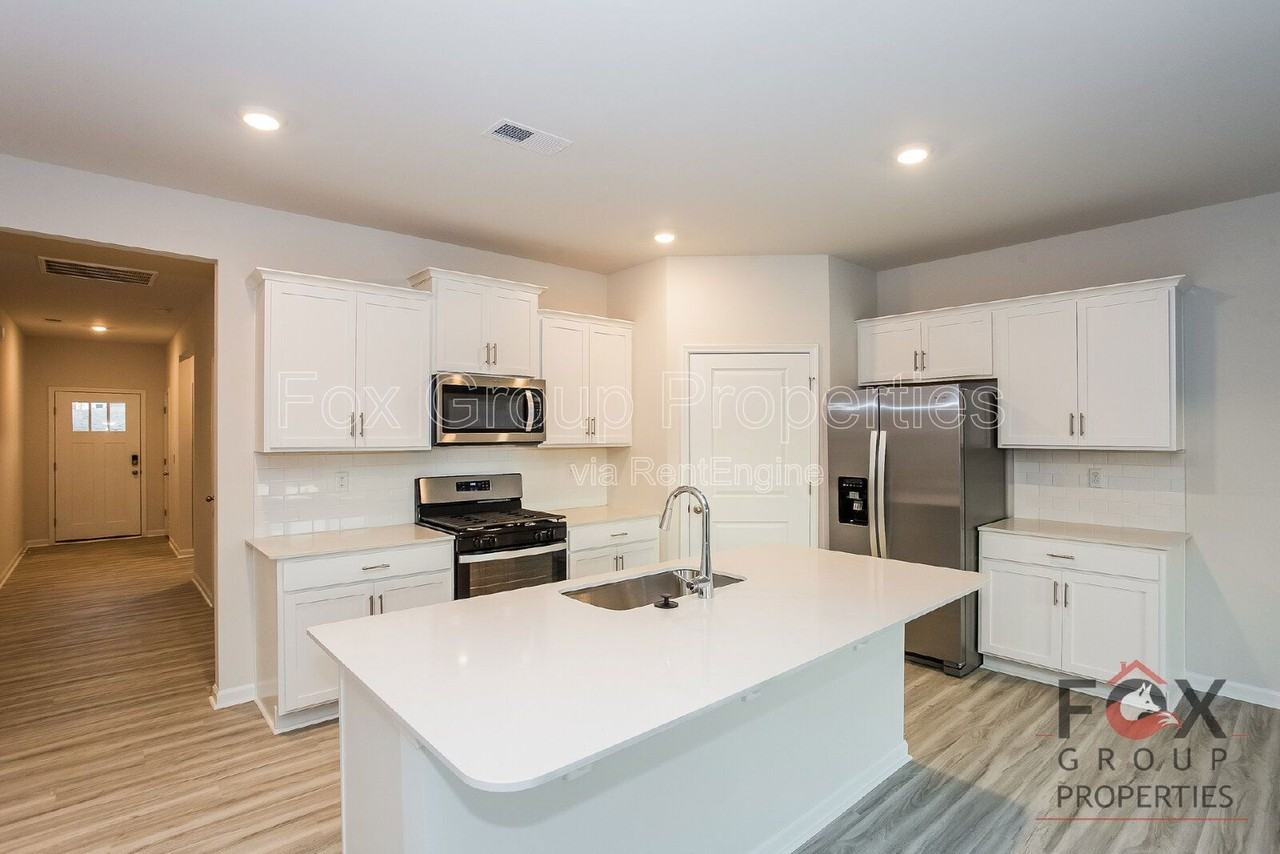 148 Way Cross Ln - Photo 7 of 16