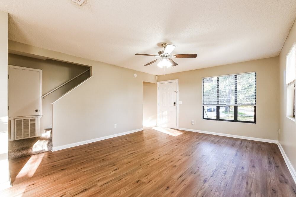 4314 S Pine Hill Cir - Photo 4 of 17