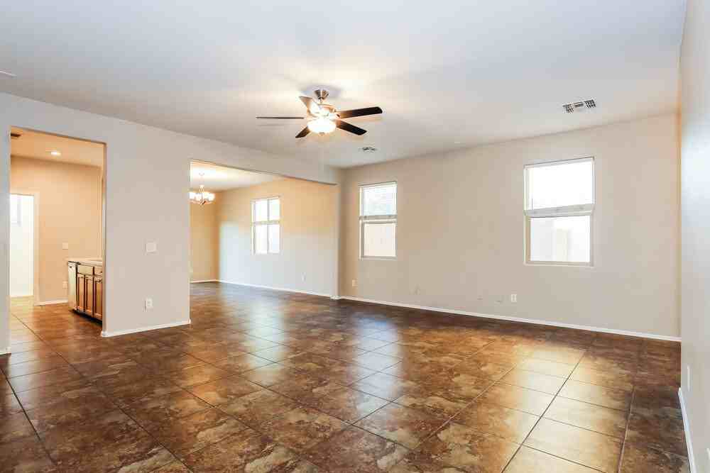 7342 W St Charles Ave - Photo 4 of 16