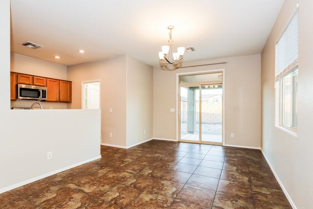 7342 W St Charles Ave - Photo 5 of 16