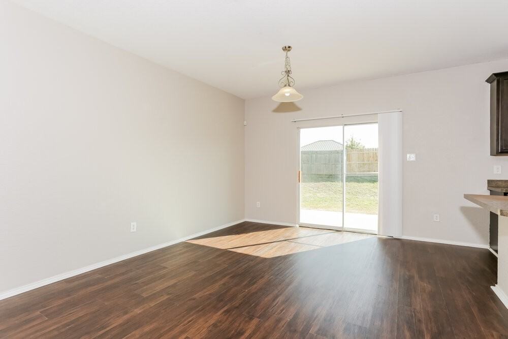 412 San Lucas Dr - Photo 6 of 16