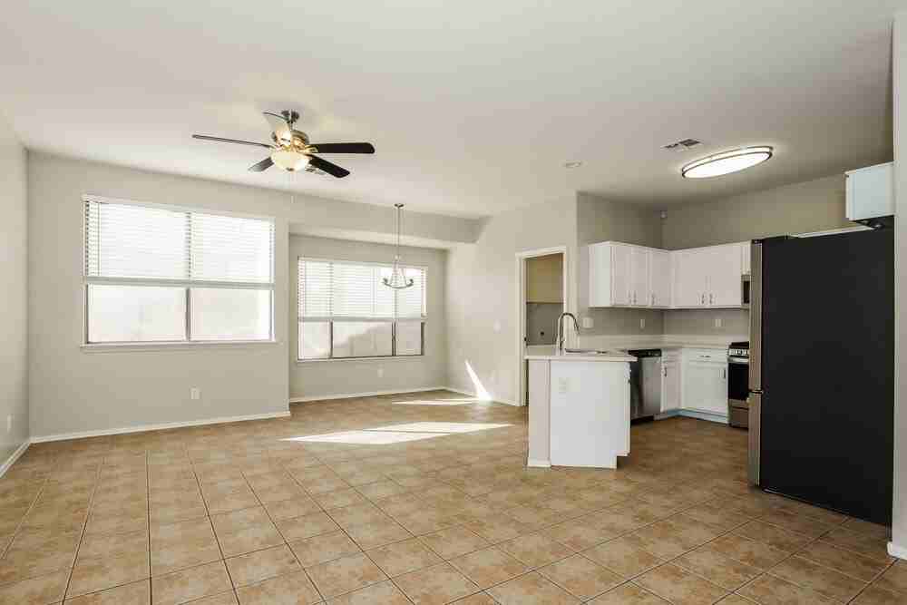 12559 W Monterey Way - Photo 7 of 17