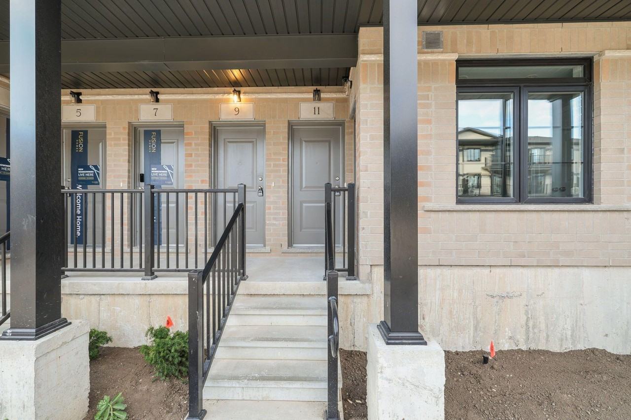 11 Lomond Lane #11 - Photo 3 of 21