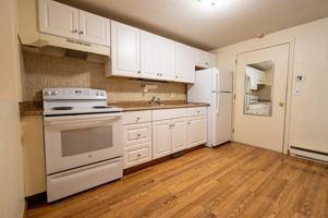 featured image of 234 Low St #3