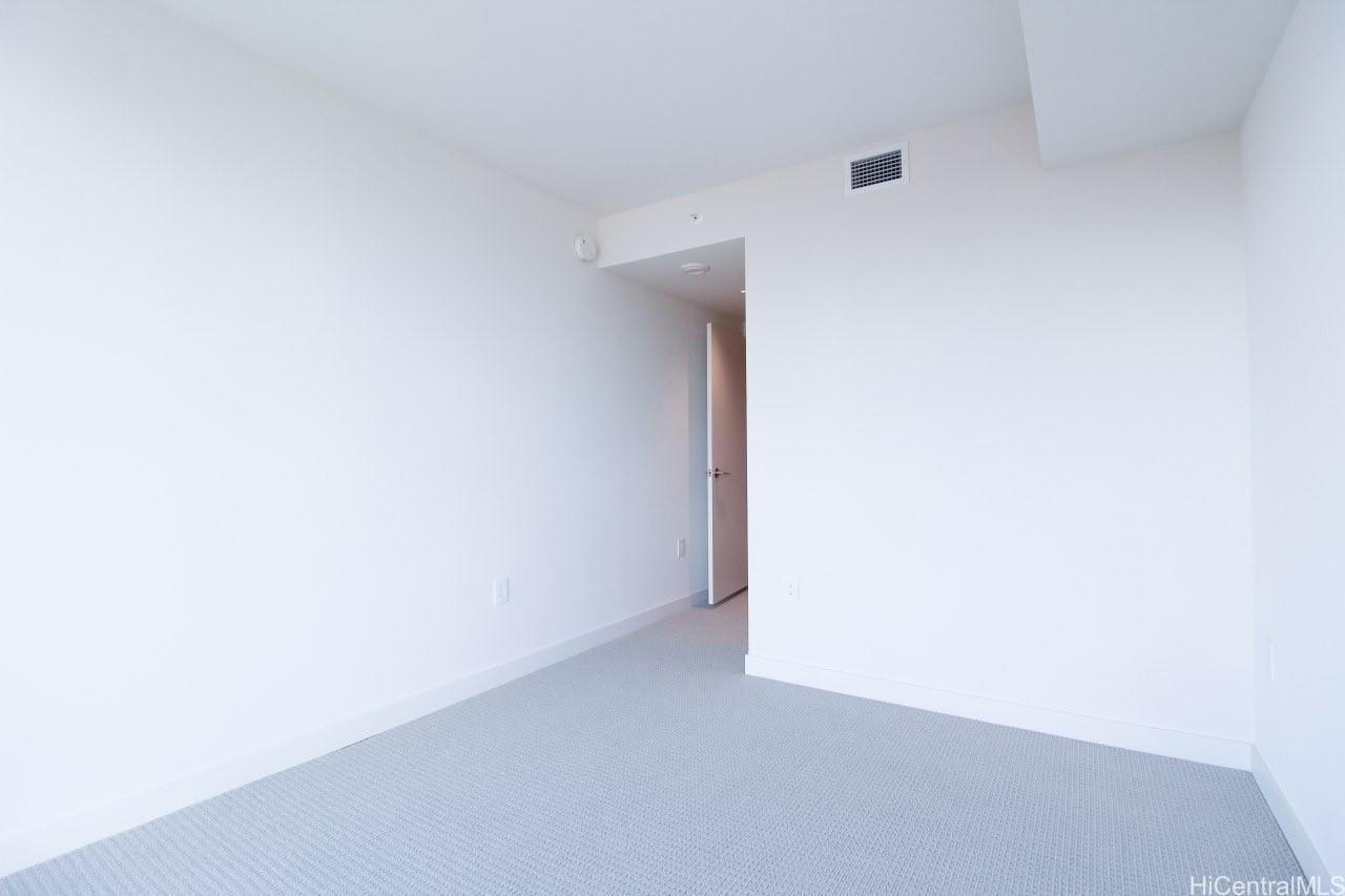 1001 Queen St #1303 - Photo 4 of 14