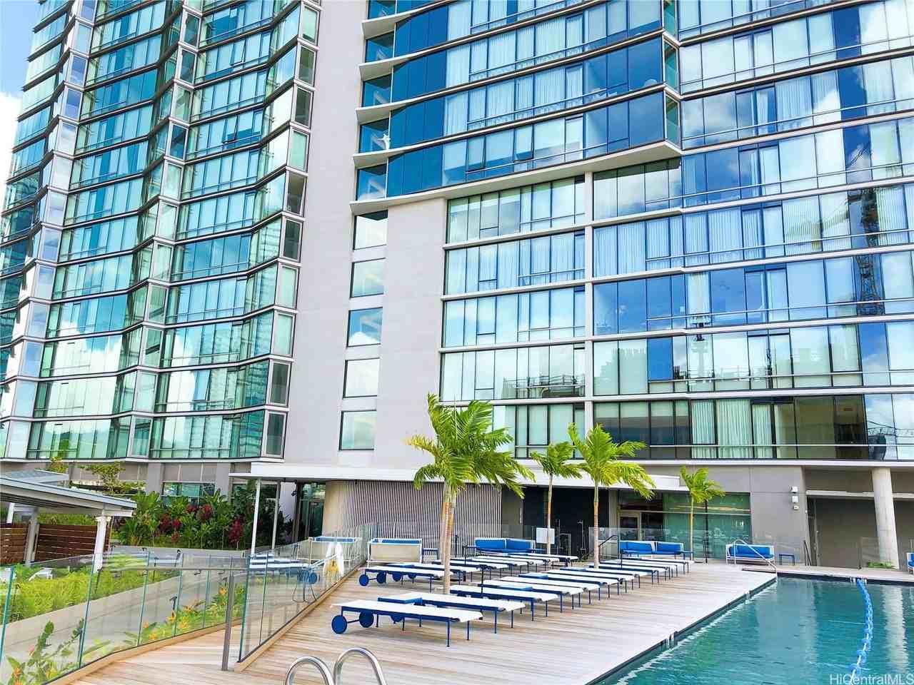 1001 Queen St #1303 - Photo 7 of 14