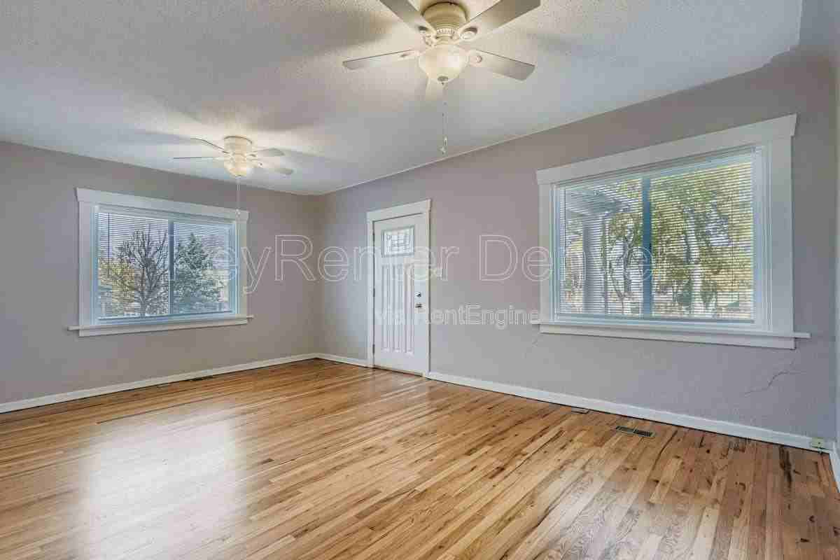 4195 Zenobia St - Photo 4 of 10