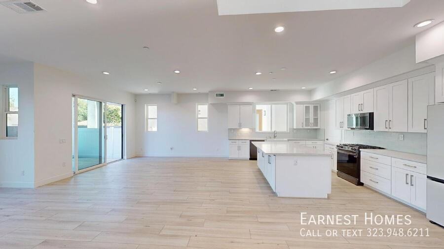 8444 Camelia Ct - Photo 6 of 24