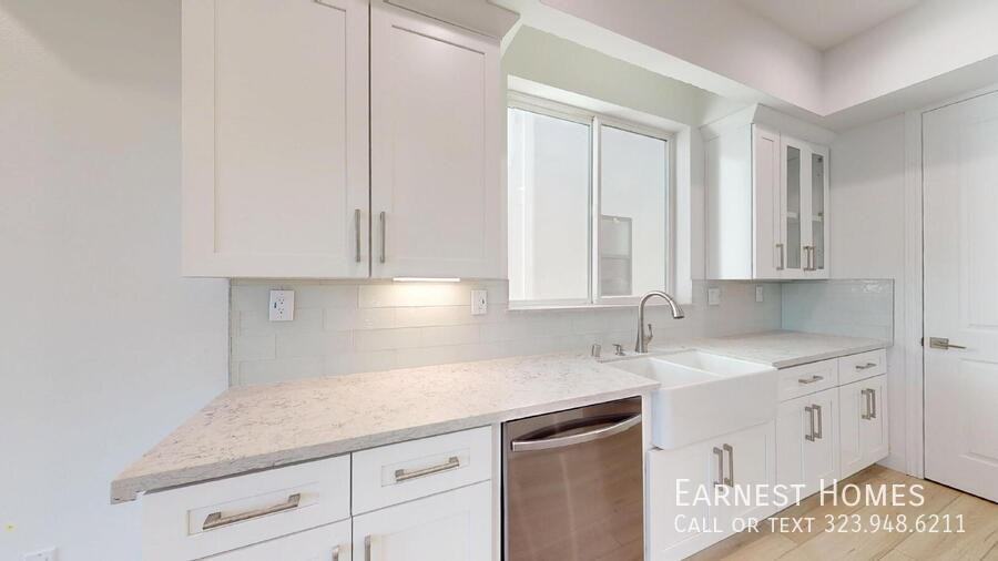 8444 Camelia Ct - Photo 7 of 24