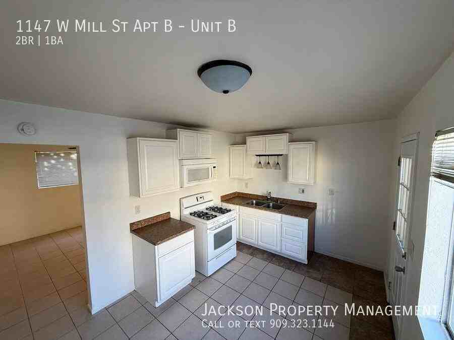 1147 West Mill Street #B - Photo 7 of 20