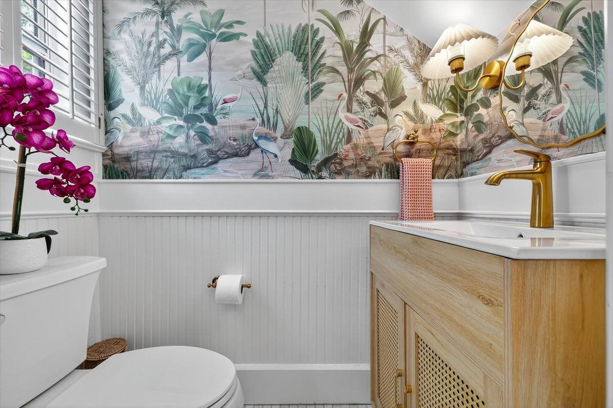 235 10th Ave N - Photo 7 of 35