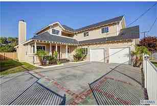 9351 Russell St - Photo 1 of 1