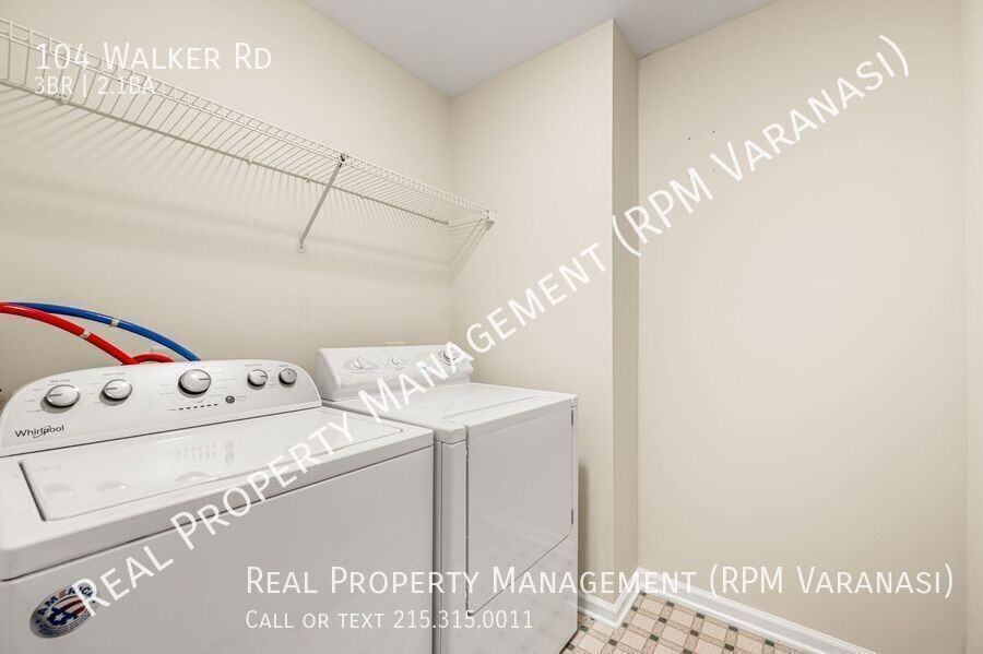 104 Walker Rd - Photo 5 of 37