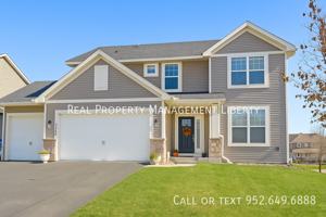 featured image of 7426 Ridge Creek Trail