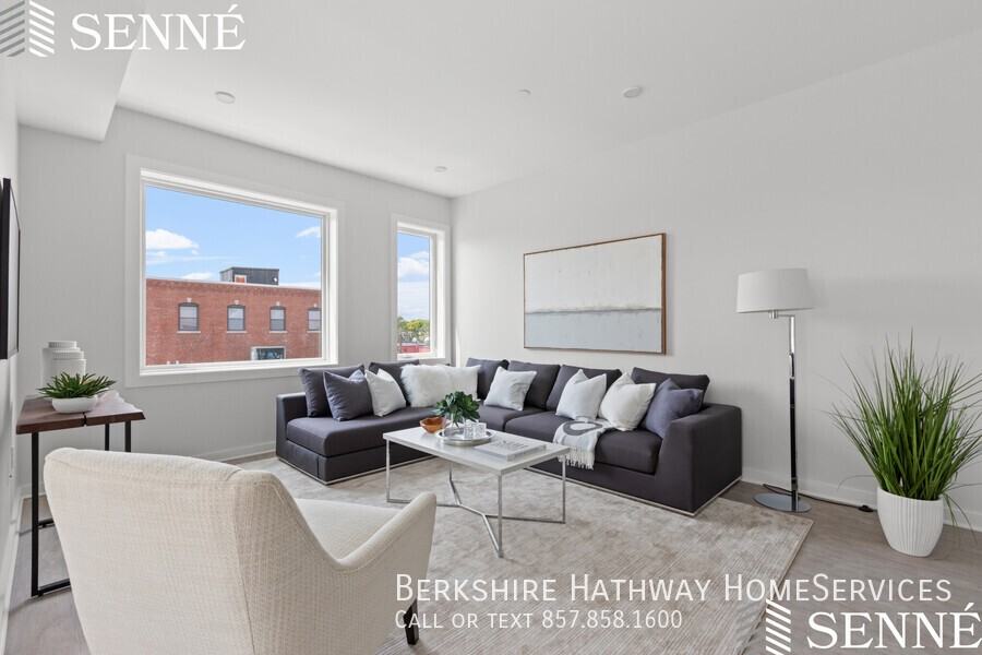 27 Horace St #201 - Photo 2 of 8