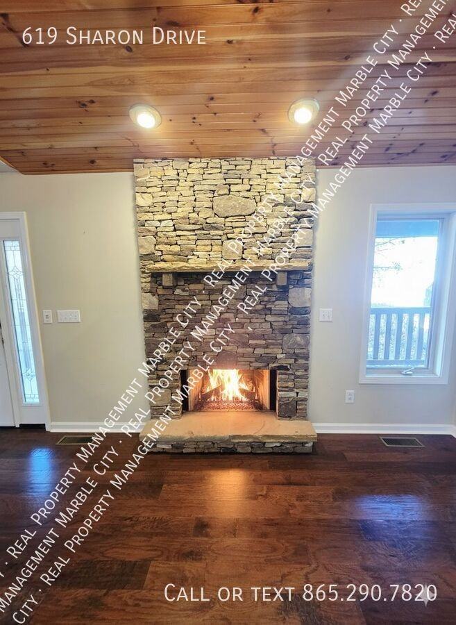 619 Sharon Drive - Photo 3 of 26