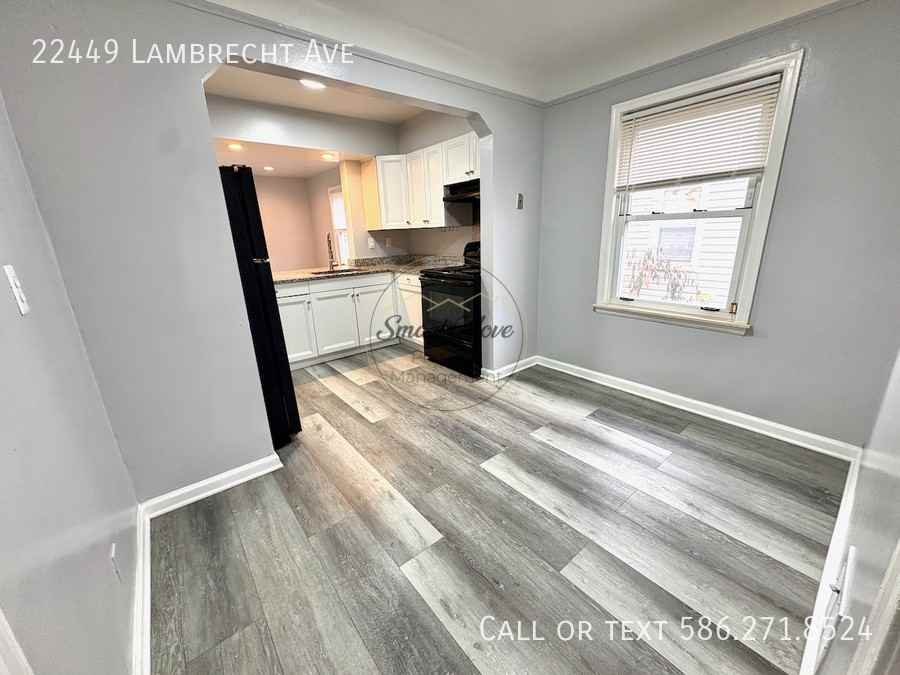 22449 Lambrecht Ave - Photo 6 of 20