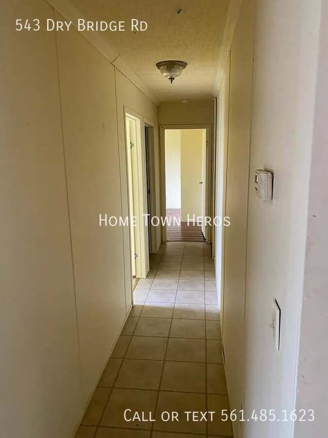 543 Dry Bridge Road - Photo 6 of 13