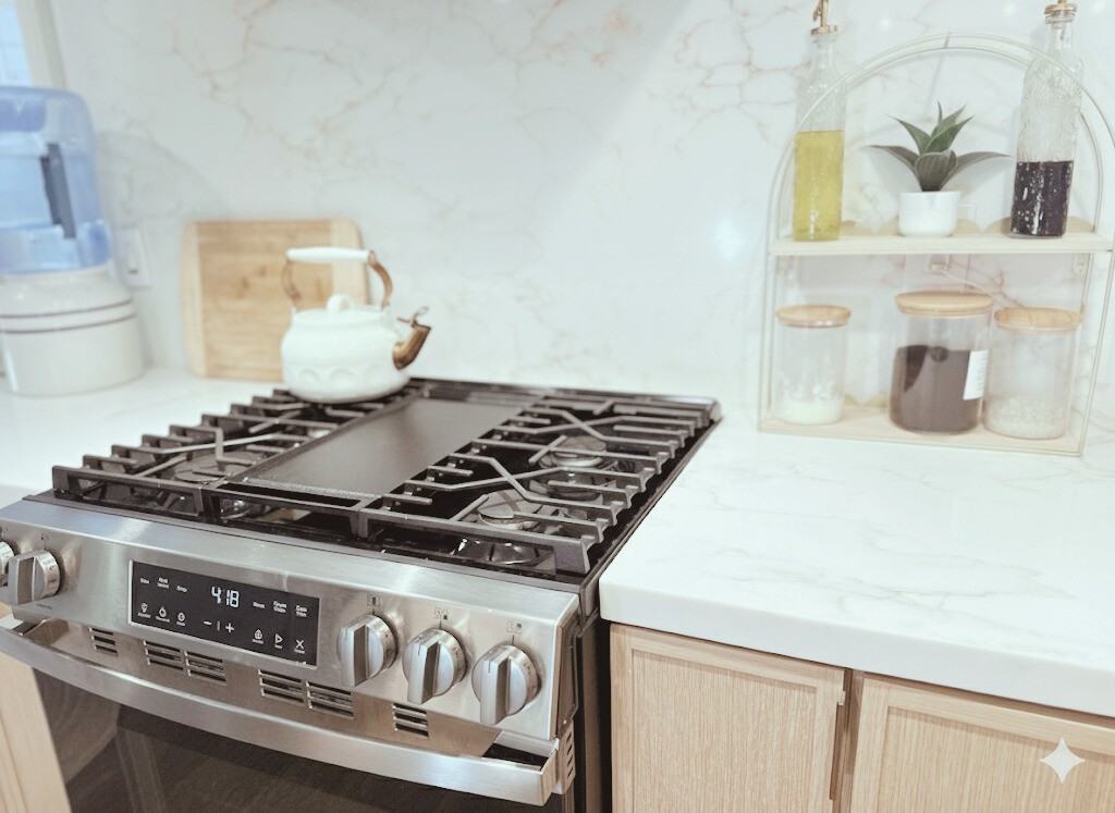 4010 Layang Layang Circle #a - Photo 5 of 36